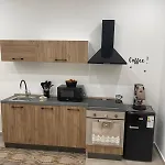 Tom